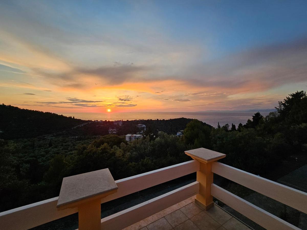 Valerian Villa Agios Nikitas Exterior photo