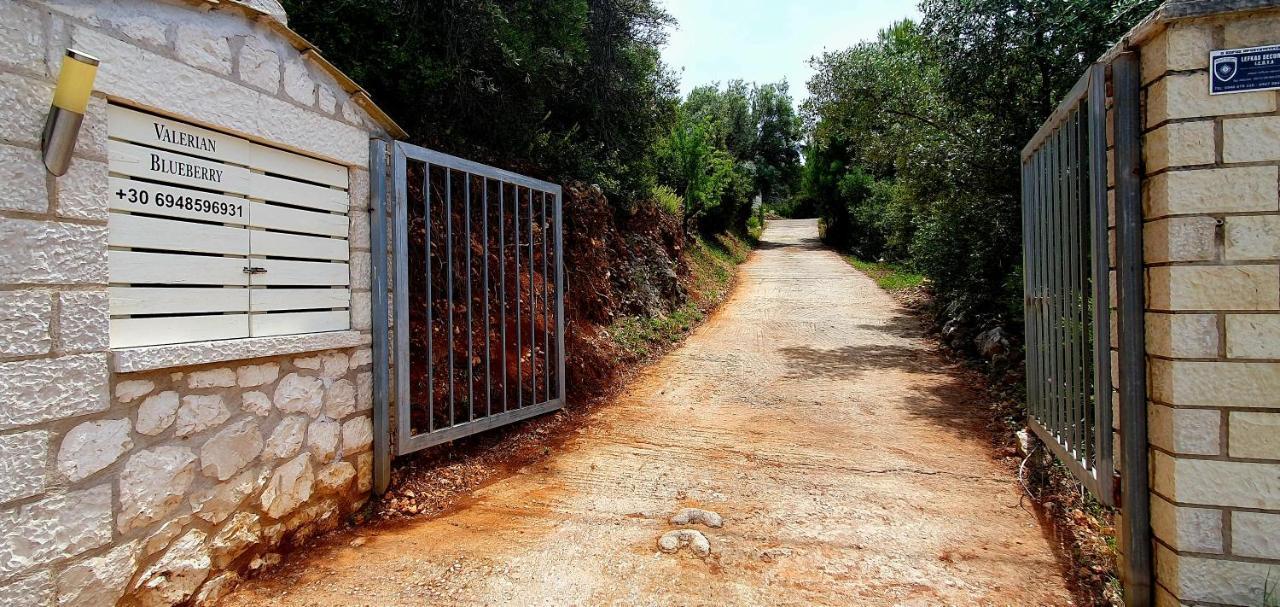 Valerian Villa Agios Nikitas Exterior photo
